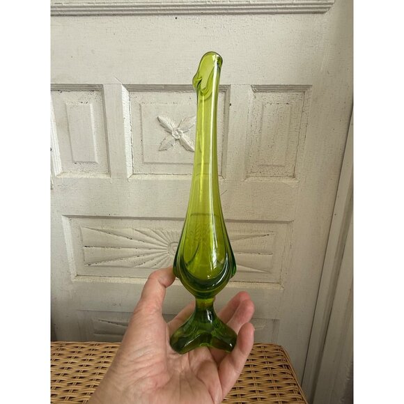 Vintage MCM Viking Avocado Green 3 Footed Sung Vase 11.5" - Picture 2 of 11